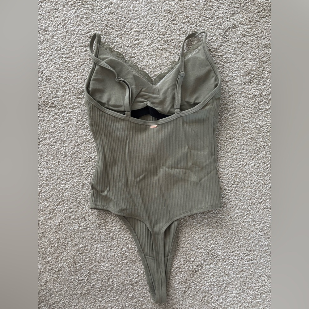 Green bodysuit - Picture 2 of 3
